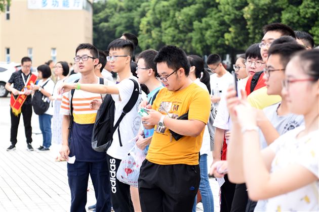 第31届中国高中化学奥林匹克竞赛(初赛)在棠外顺利举行