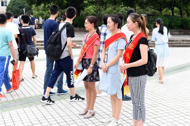 第31届中国高中化学奥林匹克竞赛(初赛)在棠外顺利举行