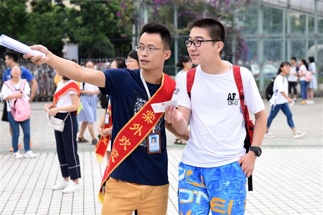 第31届中国高中化学奥林匹克竞赛(初赛)在棠外顺利举行