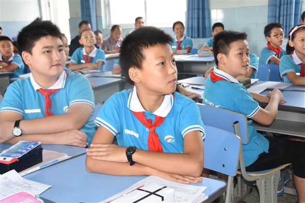 专家引领,着力课堂新提升——省市区专家到棠外附小指导数学研培工作