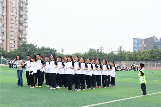 团结奋进,展班级风貌,凝心聚力,树团队意识——记棠外第十四届队列队形跑操比赛