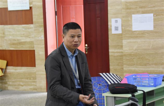 名师入名校共助学科研讨,生物有生机尽显青年风采——夏茂林名师工作室教学研讨活动在我校举行