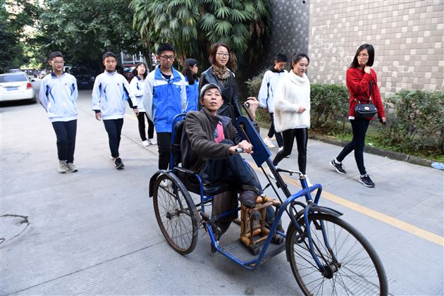 美味情缘聚温情,志愿服务暖人心——记棠外青年志愿者服务行动