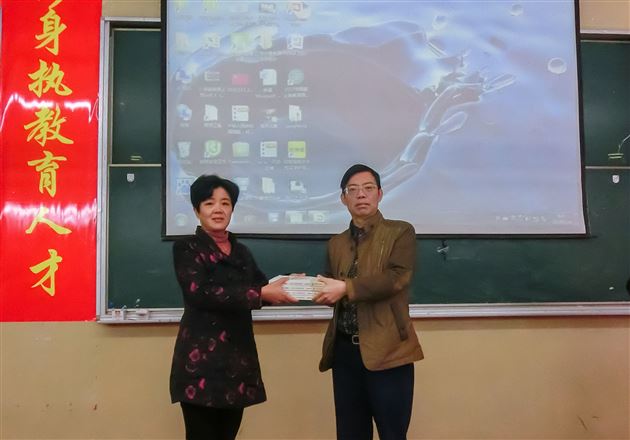 展示修身班会 开展学法指导——棠外名师受邀送教西昌一中俊波外国语学校