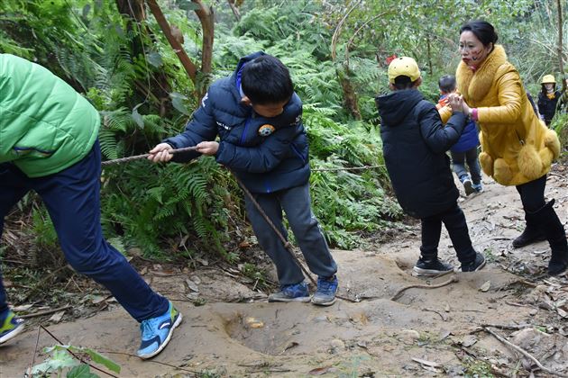 花果山下伊甸园 棠外学子来体验——记棠外附小2018届露营活动