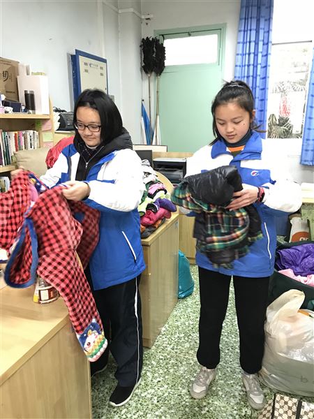 这个冬天不太冷——记棠外初三年级组捐赠甘肃省陇西县贺家川村小学活动