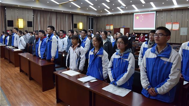 理想照亮前方 信仰引领未来——棠外开展青年党校活动