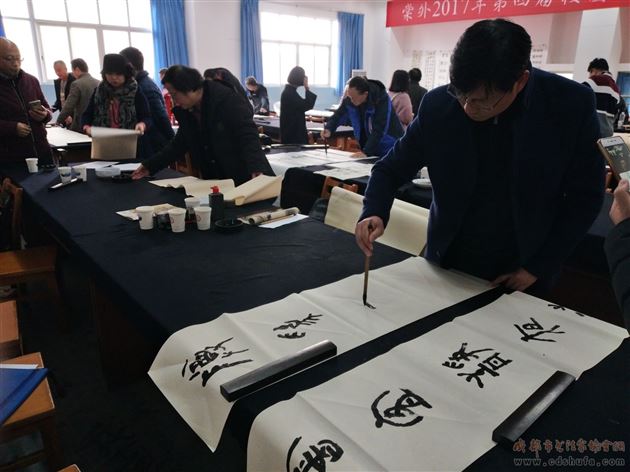 成都市书法家协会莅临棠外指导工作