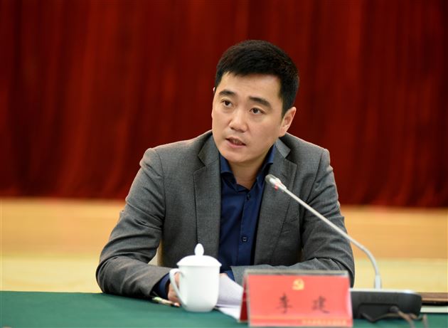 党建领航 永争一流——棠外党委参加2018年双流全区教育工作会议并作党建专题交流发言