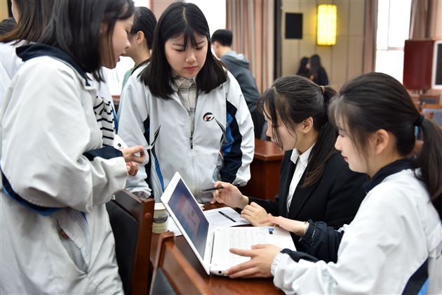 无愧于时光 Financer在路上——记棠外第二届学生商业模拟挑战赛