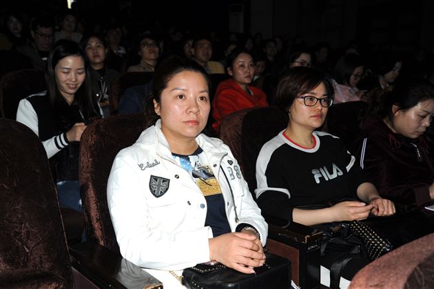相约在春季——棠外附小一年级家长学校专题讲座