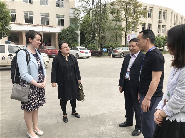 国立爱尔兰梅努斯大学校长一行来访棠外