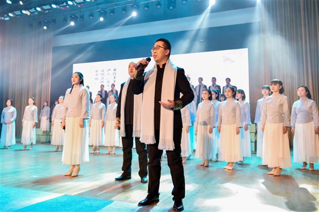 党旗引领师生同心共筑中国梦——棠外党委开展2018年“弘扬中国精神,汇聚中国力量”主题师生书画摄影作品征集评选活动