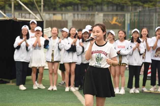 告别童年拥抱青春——记棠外初2017级六一庆祝暨表彰活动