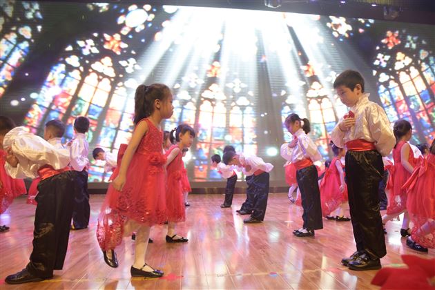 爱在毕业季——棠外实验幼儿园2018届毕业庆典