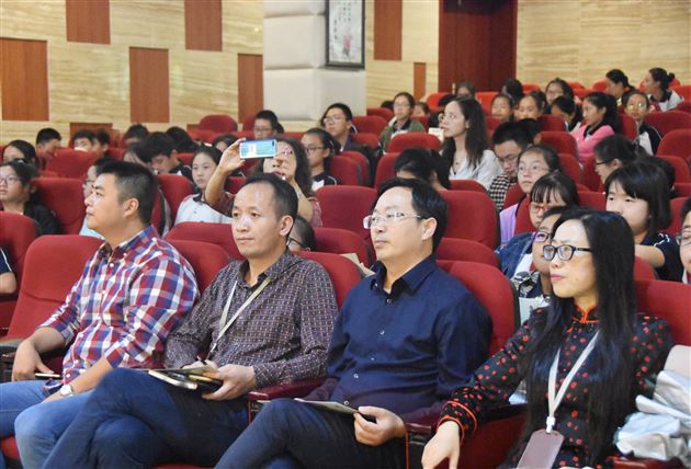 小小少年,棠外舞台展风采——初2018级举行学生会竞选大会