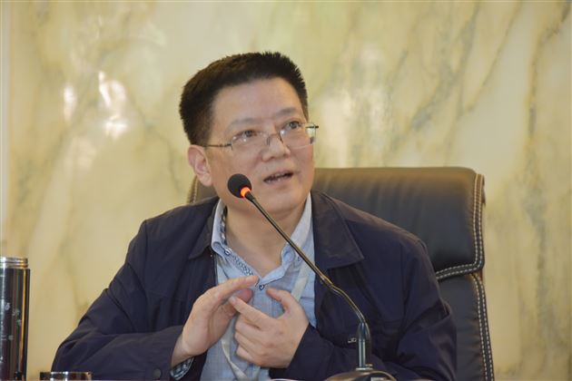 办忠诚于党、人民满意的教育——我校召开初中部教职工大会