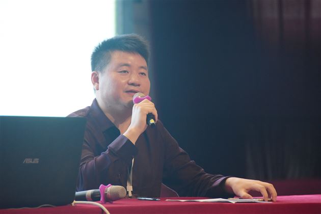 家校携手共育英才——我校初2018级召开新生家长会