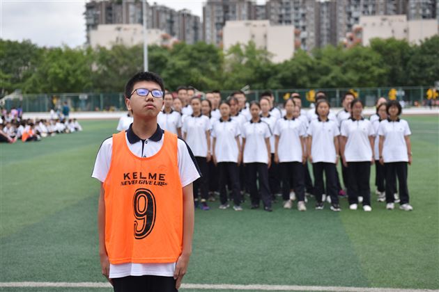 棠外高中部举行第十五届班级队列队形跑操比赛