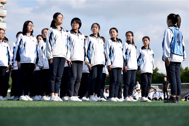棠外高中部举行第十五届班级队列队形跑操比赛