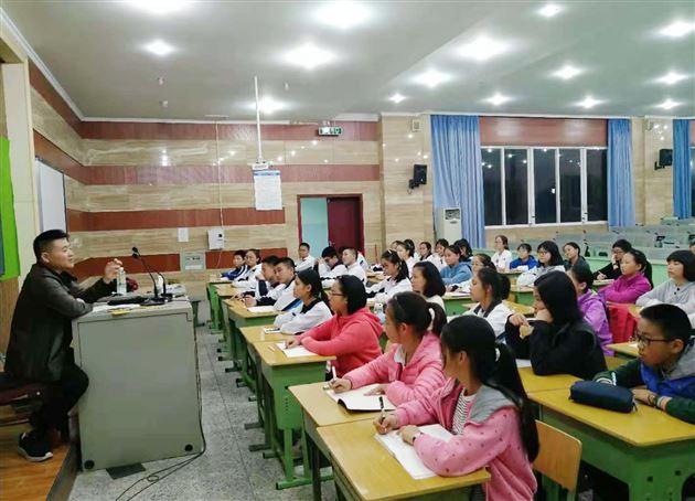 我手写我心妙笔绘美文——《棠外春晓》小作家营开班啦