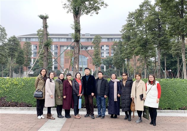 学思践悟 方得本真——我校党员名师刘勇工作室成员参加“四川省初中语文统编教材不同课型教学展评活动”