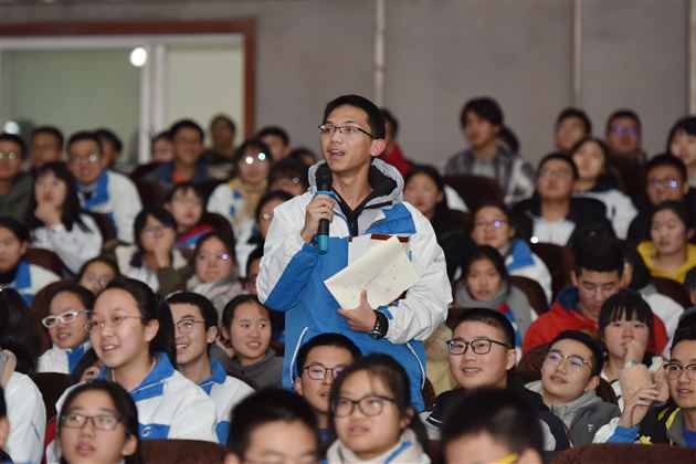 浸润榜样力量激励青年成长——我校隆重举行纪念“一二·九”爱国学生运动系列活动