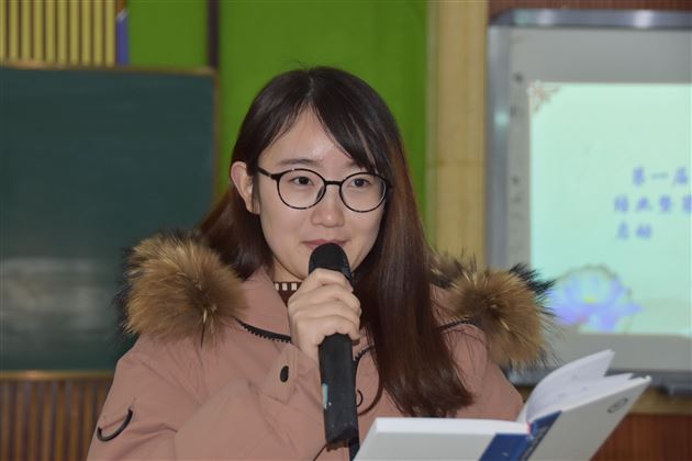 结业纳新引领成长——记附小班主任杨梅工作室活动
