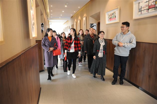 国培计划(2018)江油市教师培训团队到棠外跟岗实践