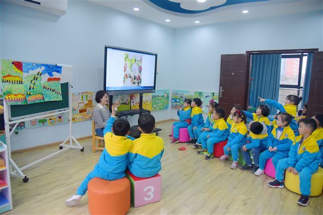 国培计划(2018)——江油市教师培训团队研修项目“影子教师”到我校实验幼儿园跟岗实践培训