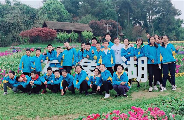 欢歌笑语舞蹁跹 醉美人间四月天——记棠外附小六年级社会实践活动 