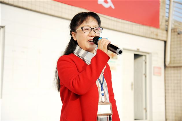 筑梦赛场 童影飞扬——我校附小隆重举行2019春季田径运动会