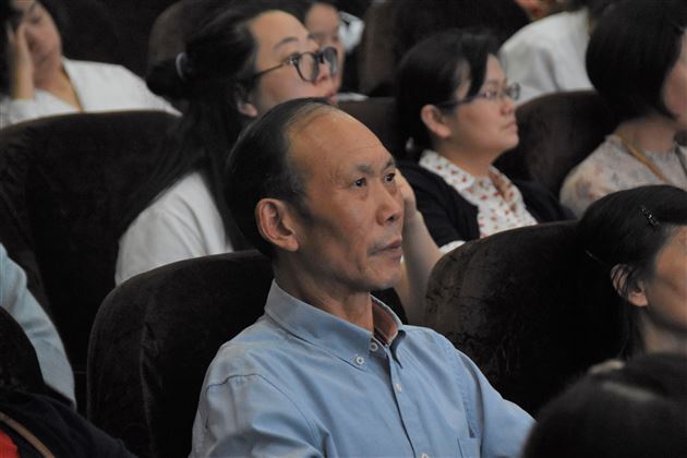 家校配合 筑牢安全基石——我校附小召开走读生家长会