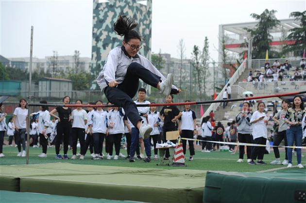 锦绣中华,奋进棠外,青春意气,生命华章——我校高中部第十六届田径运动会精彩呈现