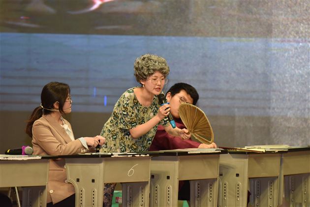 青春舞台 海棠花开——“仁譞”文学社第十六届话剧演出活动