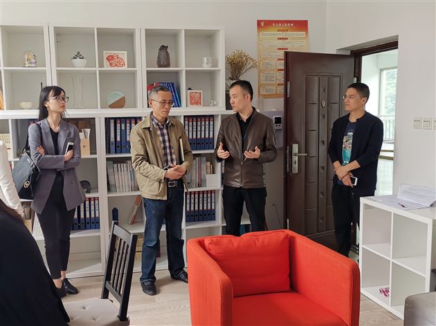 分享党建经验 共建优教成都——棠湖中学实验学校一行到我校参观学习党建工作