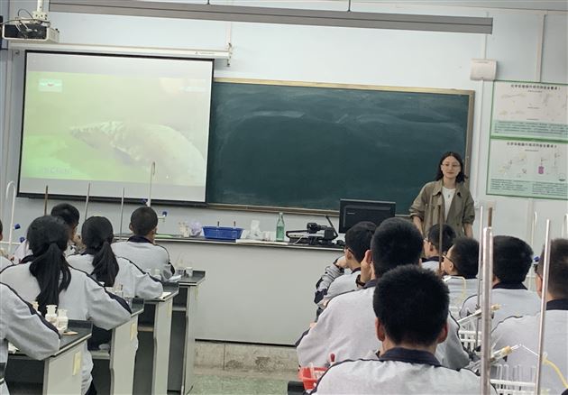 今日之师 明日之星——双流区第三届“明日之星”赛课化学学科决赛在我校进行