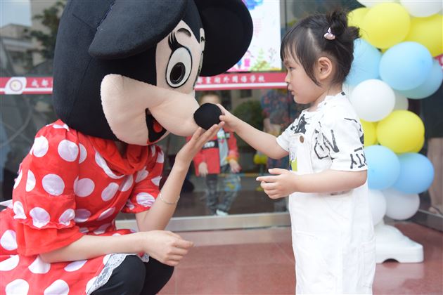 走进幼儿园,认识幼儿园,感受幼儿园——我校实验幼儿园开展婴幼衔接活动