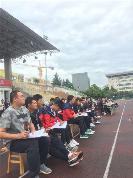 双流区第三届体育与健康“明日之星”总决赛在棠外成功举行,我校选手获一等奖