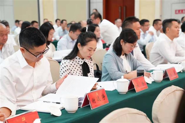 好风助力提质量 多元办学育栋梁——我校高中校长杜宗平出席区教育高质量发展大会并作交流发言