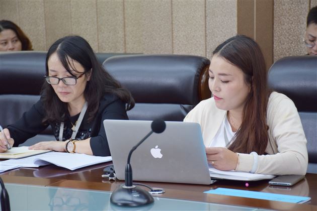 课题引领,开启科研新航程——我校高中开展课题培训会