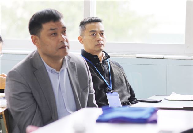 修身励志书香筑梦 躬行笃学真情育人——我校高2019级召开家长交流会