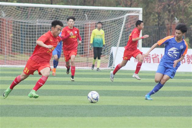我校高中男足参加2019中国中学生足球锦标赛获亚军