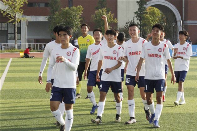我校高中男足参加2019中国中学生足球锦标赛获亚军