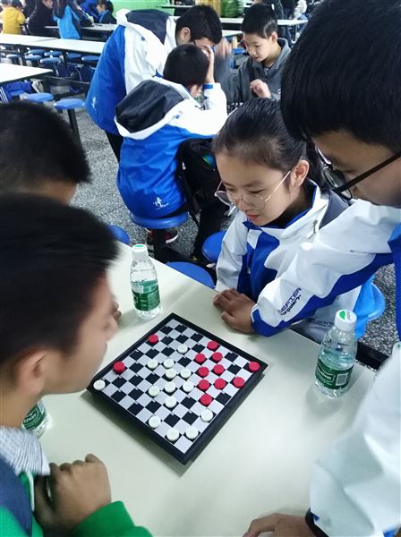喜报:我校初中棋艺队勇夺双流区中小学生棋类锦标赛三项冠军