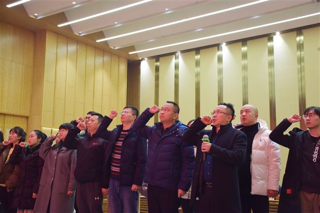 不忘初心意志坚 牢记使命再向前——记中共成都成都棠湖外国语学校高中总支部第一支部党工共建活动