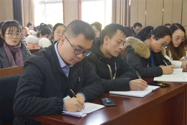 不忘初心 牢记使命——记我校附小教职工“中国历史探源”主题教育活动