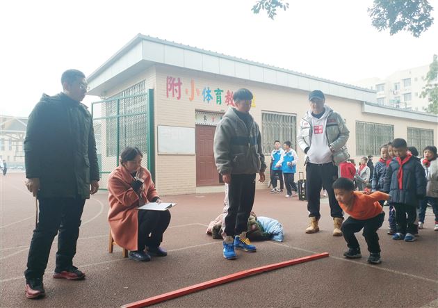 综合学科迎抽测 附小学子展风采——我校附小开展非统考科目水平抽测