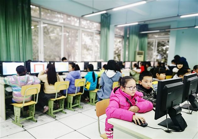综合学科迎抽测 附小学子展风采——我校附小开展非统考科目水平抽测