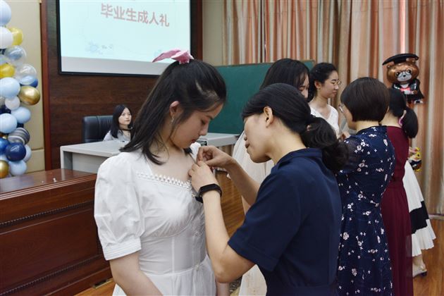 乘风破浪 未来可期——棠外国际部2020届毕业生成人礼暨毕业典礼